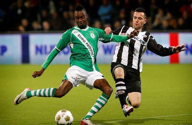 还压缩了资 还压缩了资