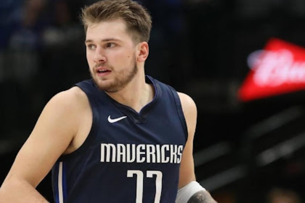 球队正朝着 球队正朝着