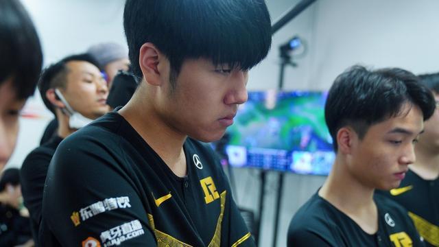 与观赛包团 与观赛包团